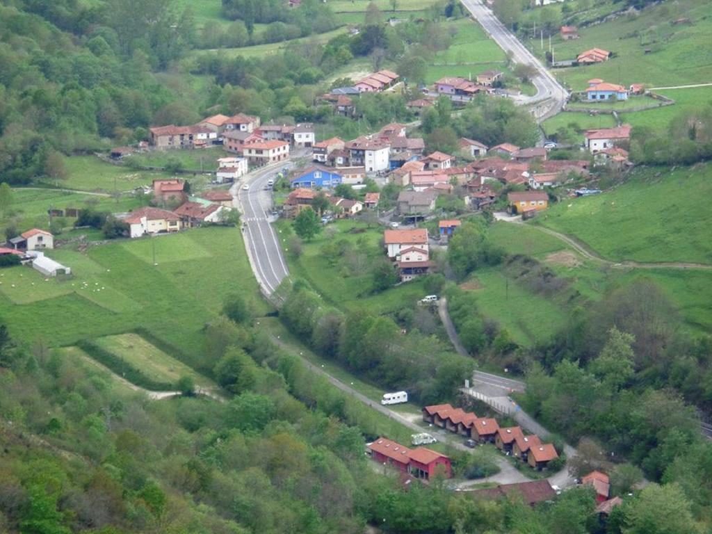 Apartamentos El Pedrayu Onís Zewnętrze zdjęcie